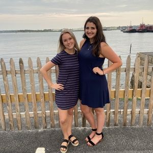 Meet your Posher, Elizabeth